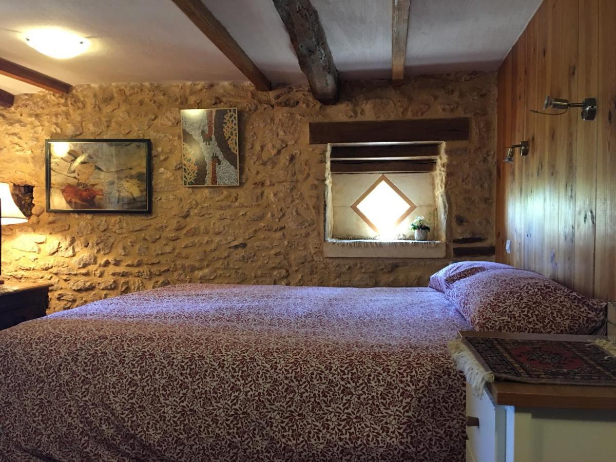 Chambres D'Hotes Les Coustilles Saint-Alvère Buitenkant foto