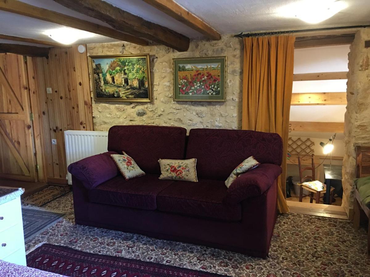 Chambres D'Hotes Les Coustilles Saint-Alvère Buitenkant foto